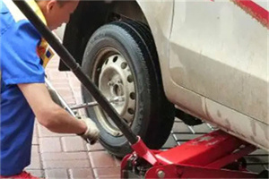 东陵区附近拖车24小时服务热线电话